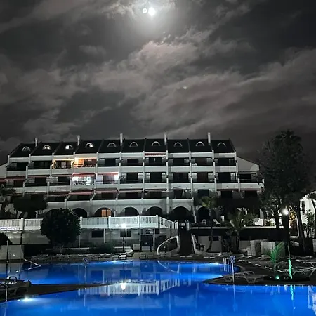 Parque Santiago Ii , Renovated, Ocean View, Heated Swimming Pool ! 美洲海滩