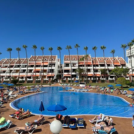 Parque Santiago Ii , Renovated, Ocean View, Heated Swimming Pool !