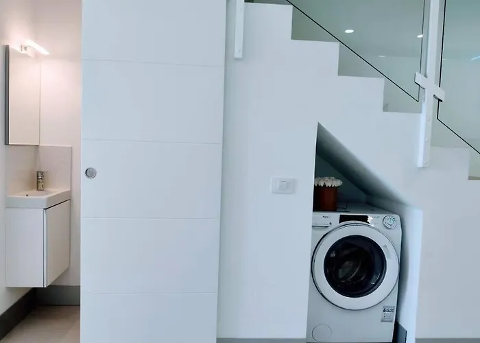 Parque Santiago Ii , Renovated, Ocean View, Heated Swimming Pool ! *