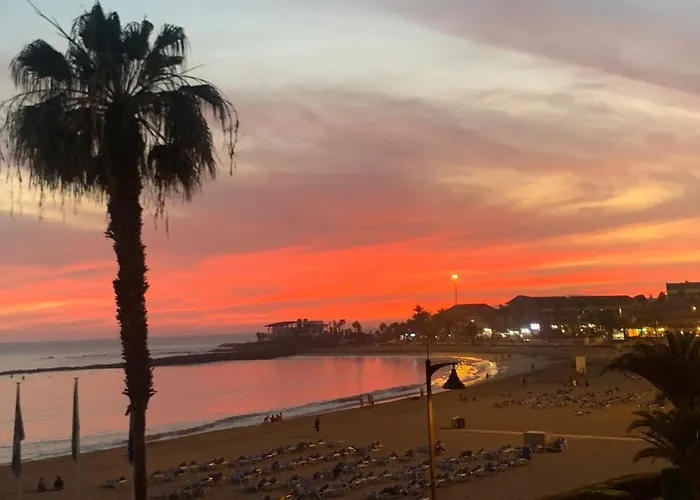 Parque Santiago Ii , Renovated, Ocean View, Heated Swimming Pool ! Appartamento