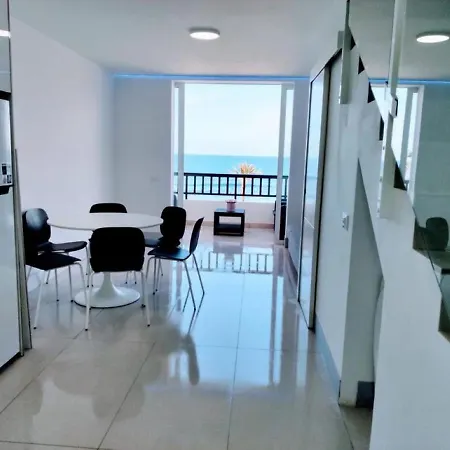 Parque Santiago Ii , Renovated, Ocean View, Heated Swimming Pool !