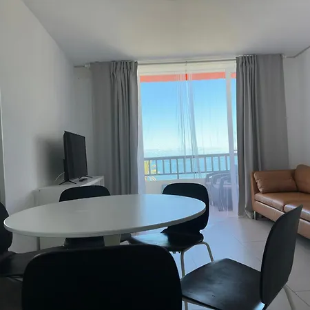 Apartamento Parque Santiago Ii , Renovated, Ocean View, Heated Swimming Pool ! *