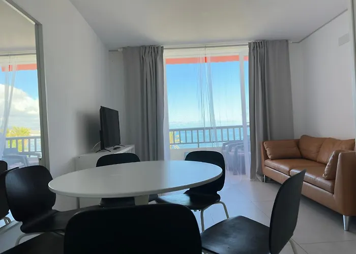 Appartement Parque Santiago Ii , Renovated, Ocean View, Heated Swimming Pool ! *